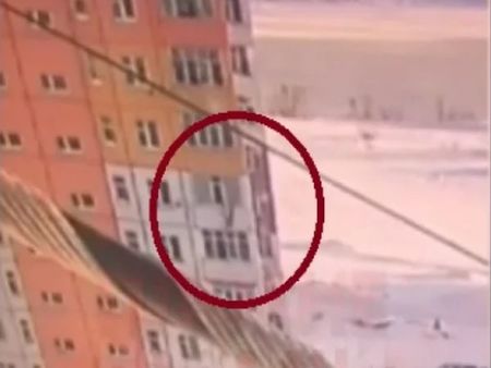 Чудо! Жена падна от деветия етаж и оцеля