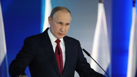Путин ще остане на власт поне до 2024-та, той не бърза с промените