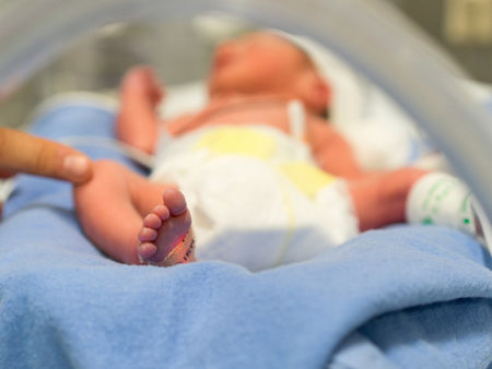 Бебе на 3 дни почина в болница, никой не информирал родителите