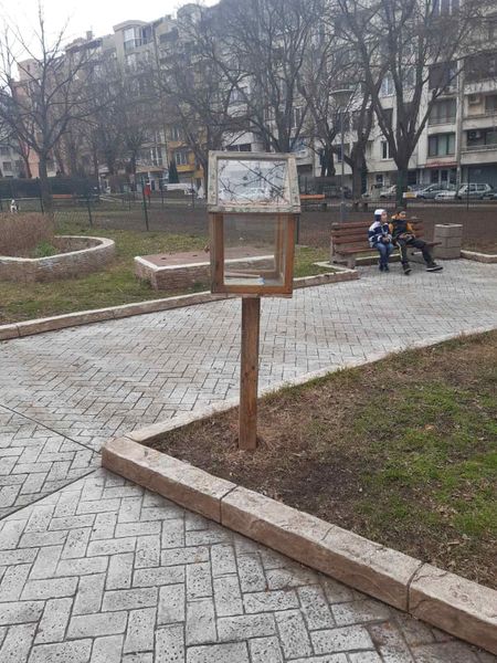Вандали вилняха в Борисовата градинка в Бургас