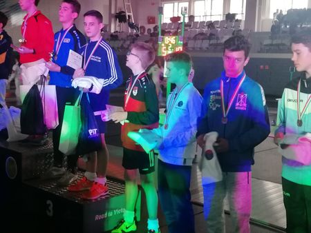 Седмокласник от Несебър с престижно класиране в най-силното състезание по фехтовка за деца Olimpici Grand Prix в Будапеща