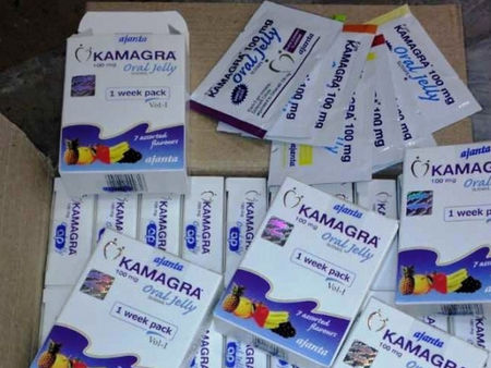 Спипаха таблетки за полова мощ за над 50 бона на митницата в Бургас