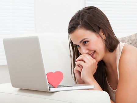 Знаци, че е време да спрете с онлайн запознанствата