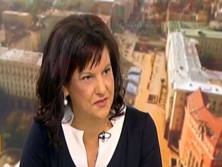 Даниела Дариткова: Радев се опитва да предизвика политическа криза, но ние работим за хората