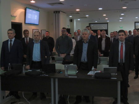 Съветниците от БСП призовават да се отмени решението за демонтиране на паметната плоча от Механото в Бургас