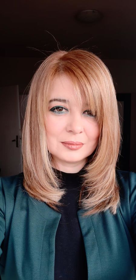 Бившата съпруга на Ахмед Доган си отряза косата, за да влезе в популярен български сериал