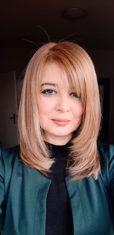 Бившата съпруга на Ахмед Доган си отряза косата, за да влезе в популярен български сериал