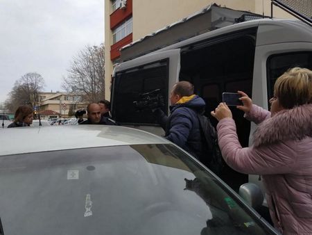 Извънредно! Нова спецакция и арести в Басейновата дирекция в Пловдив