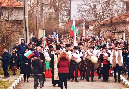 Включете се в "Българовско шествие", тръгва от Морска гара на 3 март