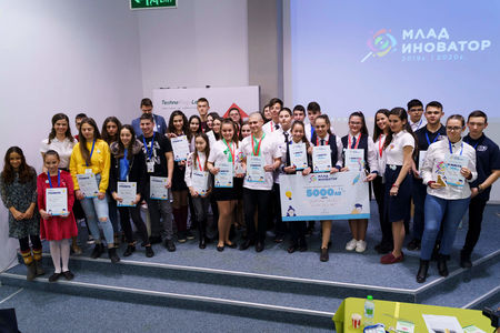 Отборът на ОУ "Ал. Г. Коджакафалията" спечели голямата награда в "Млад иноватор"