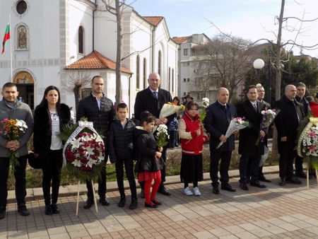 Ето как Поморие празнува Освобождението на България