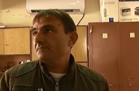 Български кмет блудства с 16-годишен, арестуваха го