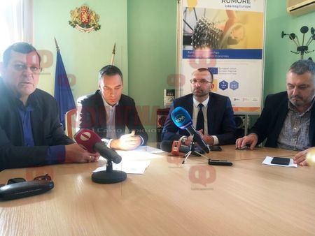 129 души под карантина в Бургаска област, положителни проби за коронавирус няма