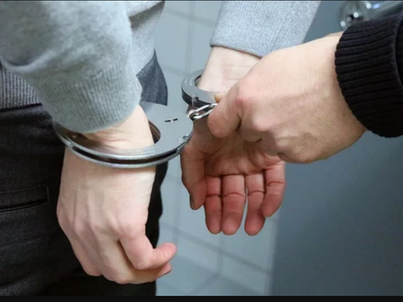 Арестуваха четирима тираджии за нарушаване на домашната карантина