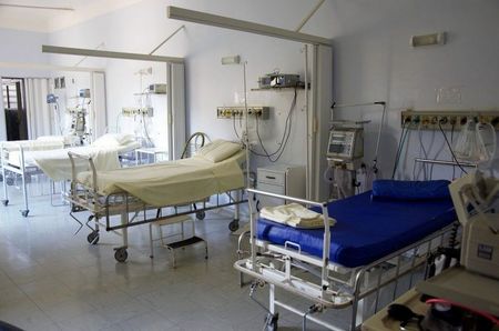 Българин със съмнения за коронавирус два пъти бяга от болница в Румъния