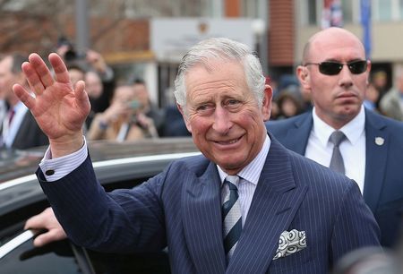Тревога във Великобритания: Принц Чарлз е с коронавирус