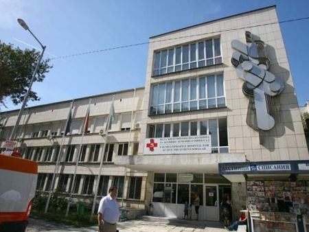 Пета градска болница в София под карантина заради случаи на COVID-19