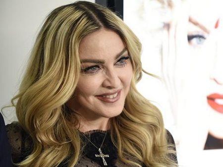 Нападнаха Мадона заради коментар за коронавируса