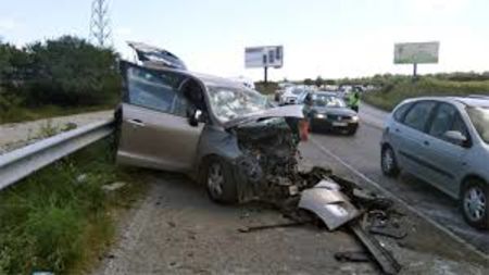 Катастрофа на пътя Бургас-Варна, движението е затапено