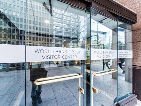 Световната банка отпуска 160 млрд. долара за борба с коронавируса