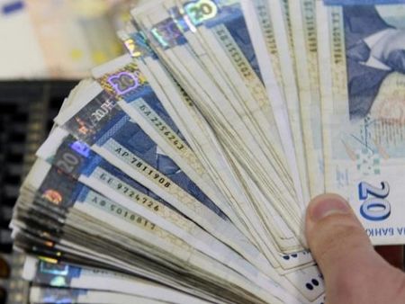 60-годишен отмъкнал към 3000 лв. от баби, мамил ги с еврозоната