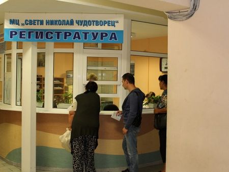 Медицинският център на УМБАЛ Бургас осигури специалисти за оплаквания извън коронавируса