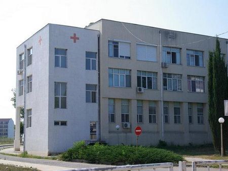 Училища от община Поморие се включиха в дарителската кампания за МБАЛ Поморие
