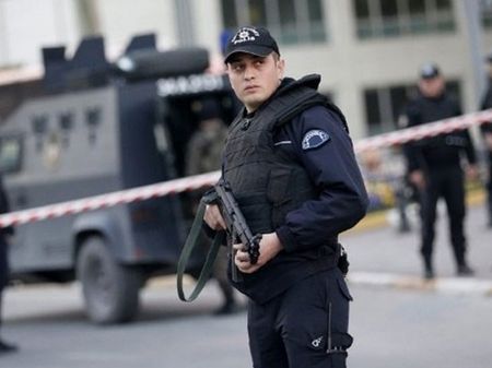 Пуснаха от затвора турски мафиотски бос заради пандемията