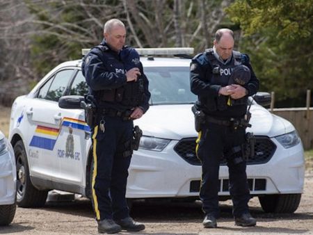 Скандал между гаджета прерасна в най-масовото убийство в Канада