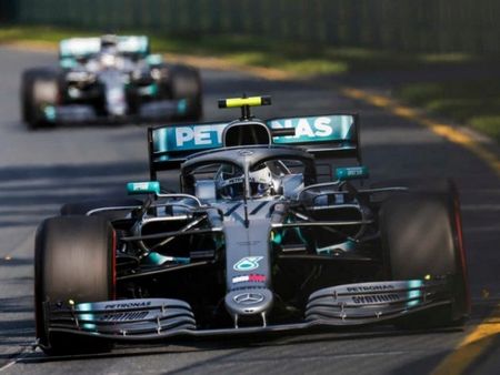 Формула 1 тръгва в разгара на лятото