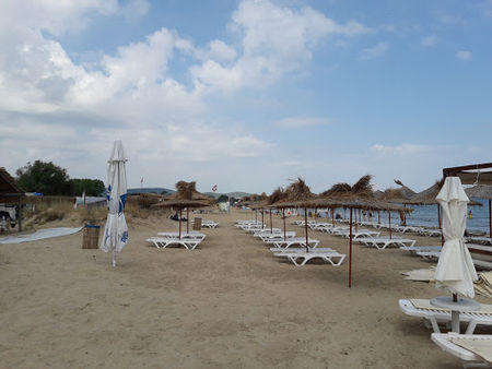 Дават на концесия три атрактивни плажа в Бургаско