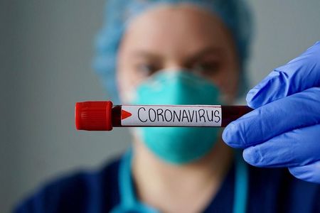 За първи път в света коронавирусът бе открит и в стомашната течност на пациент