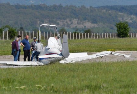Самолетът на шефа на „Уолтопия“ се срива от 5 метра височина