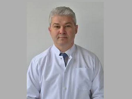 Доц. Д-р Цветин Генадиев: Ранна диагностика и миниинвазивна операция запазват качеството  на живот при рак на простатата