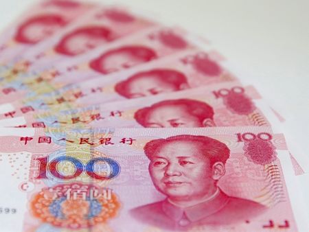 В Китай заловиха рекордна сума фалшиви пари