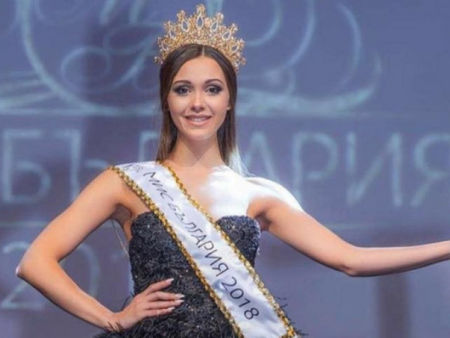 Бургазлийката с корона "Мис България" завършва с пълно отличие
