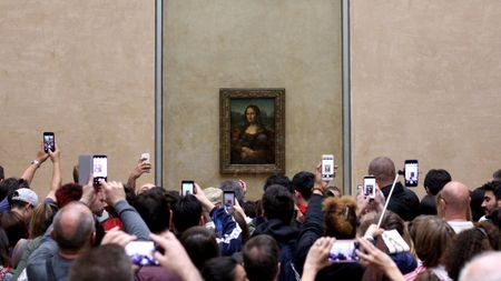Франция продава "Мона Лиза" за 50 млрд.?