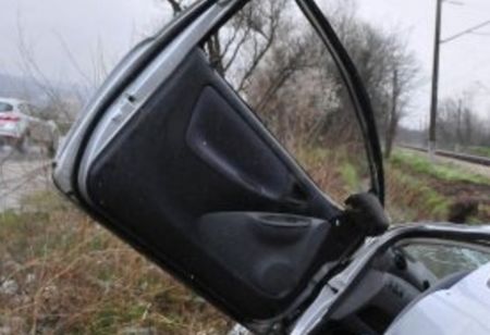 50-годишен от Варна едва не уби жена си и дъщеря си след бясно шофиране край Ясна поляна