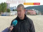 Защо чадърите на плажовете в Слънчев бряг не са на аванта?