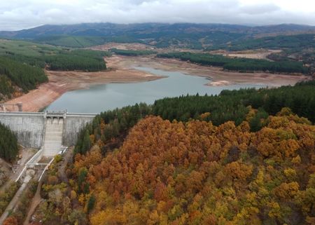 Радост за перничани: Махат водния режим през юни