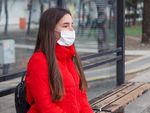 В Полша вече ще може да се излиза на улицата без маска