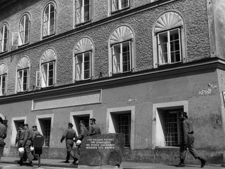 Превръщат къщата на Хитлер в полицейски участък