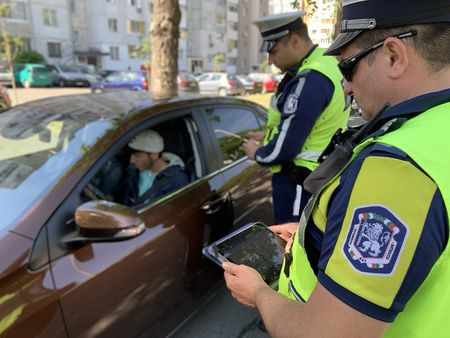 Внимание, шофьори! Започна акцията на КАТ в Бургас, масово проверяват водачите за колани