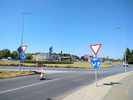 Довършват кръговото до Траурния парк с ново нощно асфалтиране в сряда срещу четвъртък