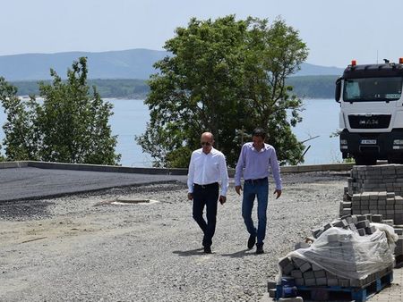 Приморско обновява инфраструктурата си преди сезона, изпълни проект, отлаган 60 години