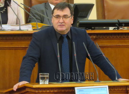 Славчо Атанасов, НФСБ: Да бойкотираме ли Парламента, защото Делян Пеевски от ДПС не идва на работа?