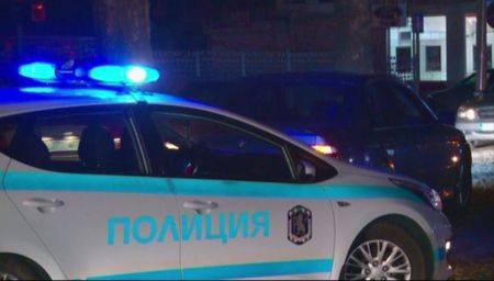 18-годишен нападна мъж в бургаския ж.к."Изгрев", удари го в главата, за да му вземе телефона