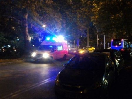 Екшън на пешеходна пътека в жк "Меден рудник": Шофьор умишлено блъсна майка с 3-годишното й дете