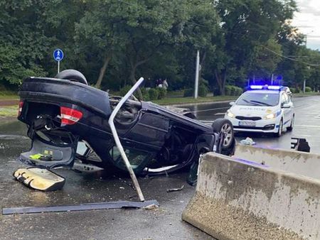 Тийнейджър предизвика тежка катастрофа на булевард в Пловдив