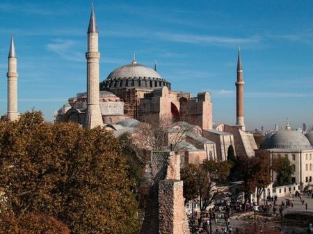 Турция превръща "Света София" в джамия, ние с позиция след ЮНЕСКО